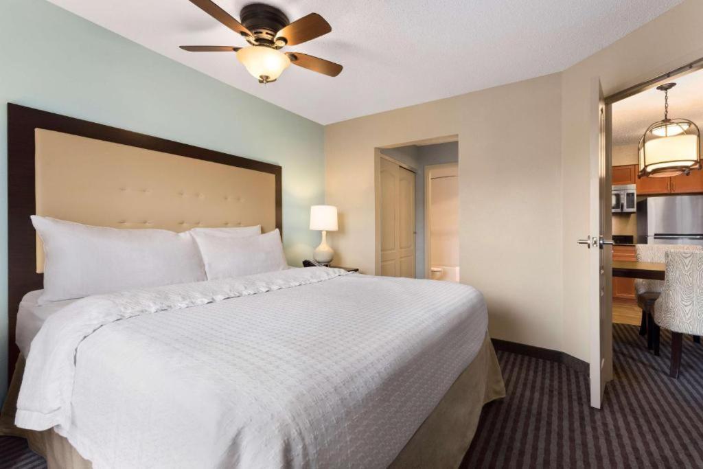 Homewood Suites By Hilton Columbus-Hilliard Exterior photo