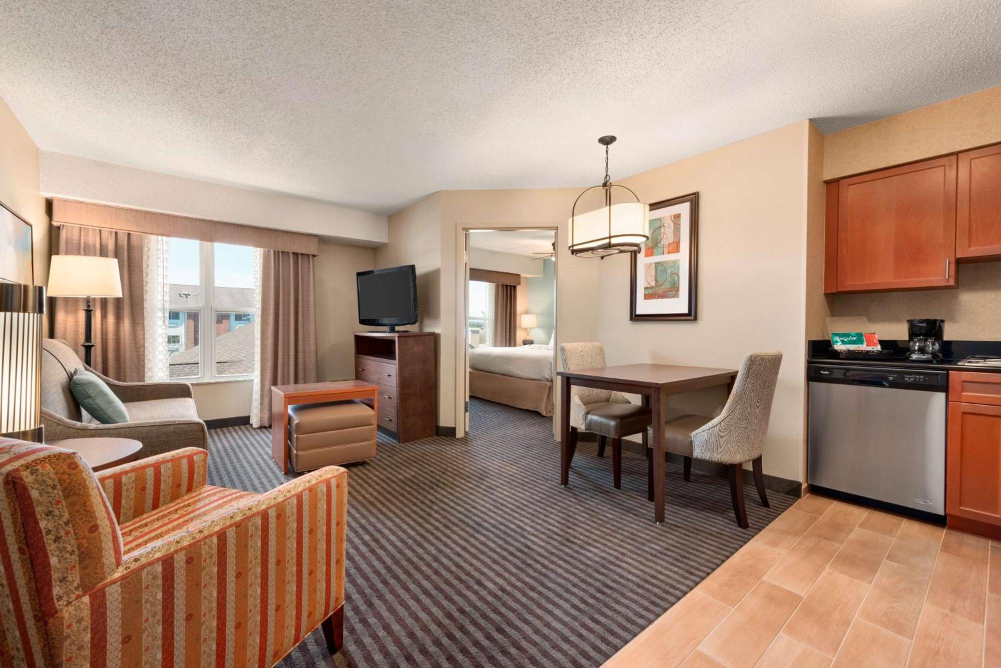 Homewood Suites By Hilton Columbus-Hilliard Exterior photo